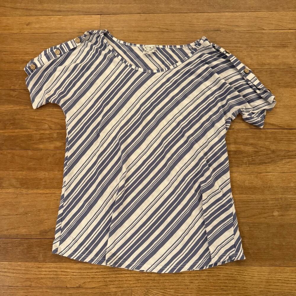 Naif white blue striped short sleeve T-shirt size medium M
 b30
